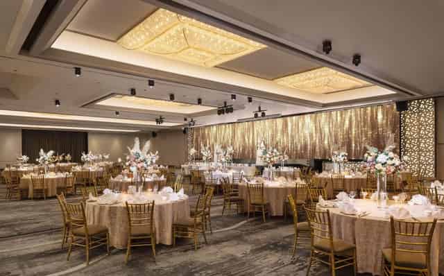 Banquet hall