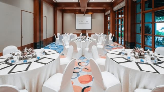 Sofitel Singapore Sentosa Resort & Spa