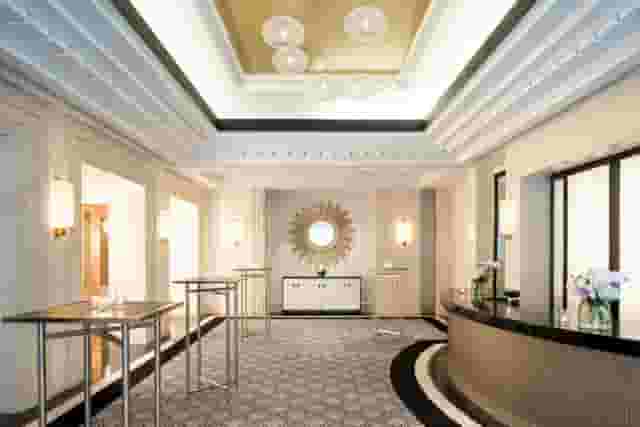 Paris Ballroom 