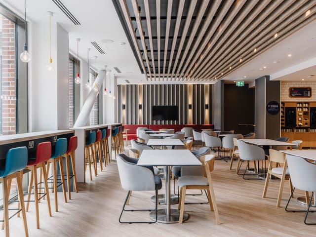 Holiday Inn Express Liverpool - Central