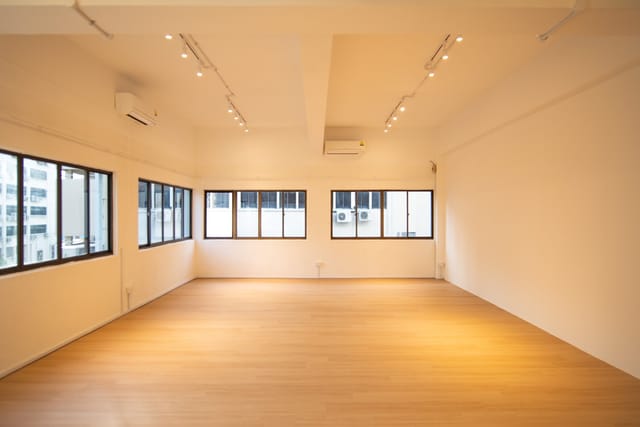 Main Studio at The Teahouse: bright, minimalist event space for workshops and networking.