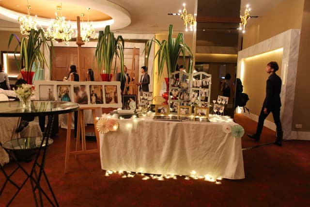 Jasmine Room