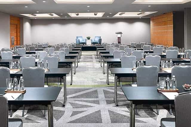 Pacific Ballroom in Pan Pacific Singapore, ideal for professional workshops and presentations.