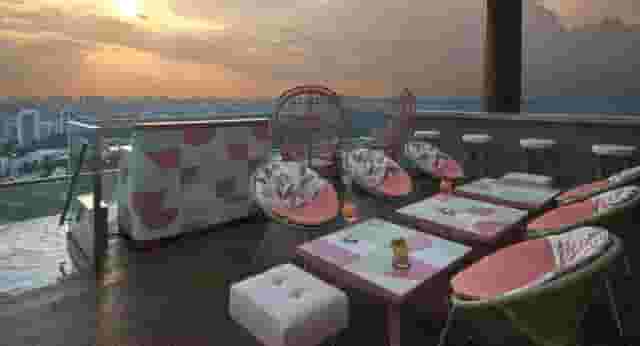 Las Palmas Private Meeting Room