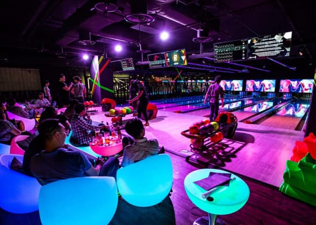 11 best bowling alleys in Singapore for ...