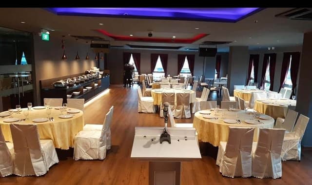 restaurant