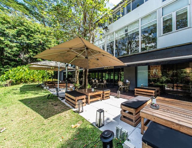Private Dining Deck