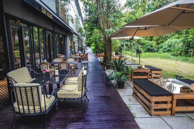 Private Dining Deck