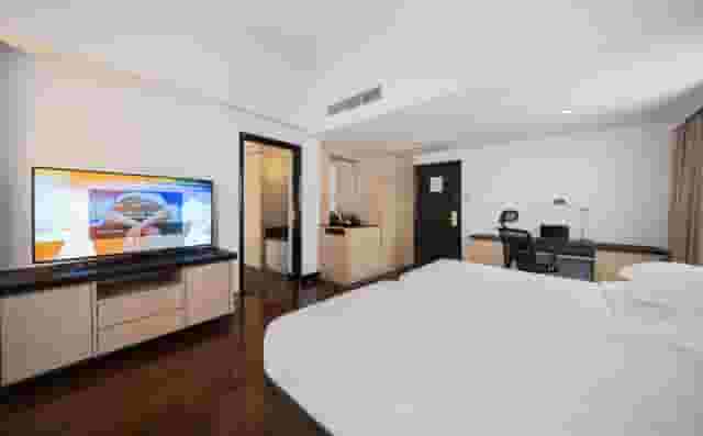 Jupiter Room