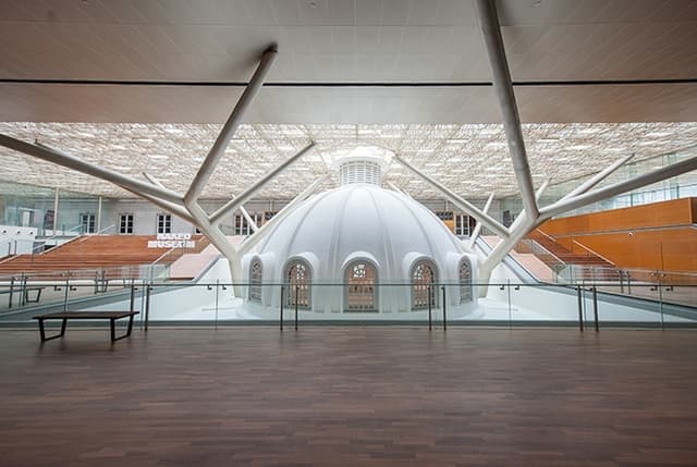 Glass Room