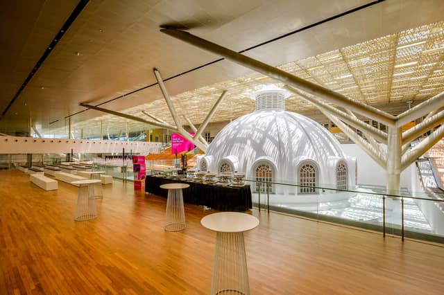 Glass Room