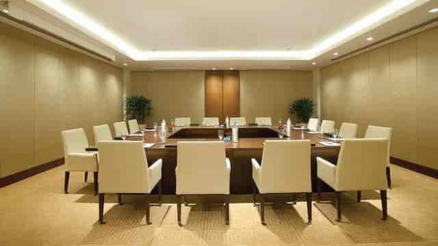 Meeting room at The Oberoi, New Delhi, ideal for corporate meetings and strategic planning.