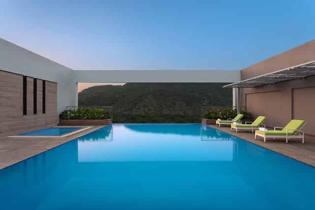 rooftop pool