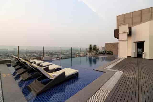 DoubleTree by Hilton Gurugram Baani ...