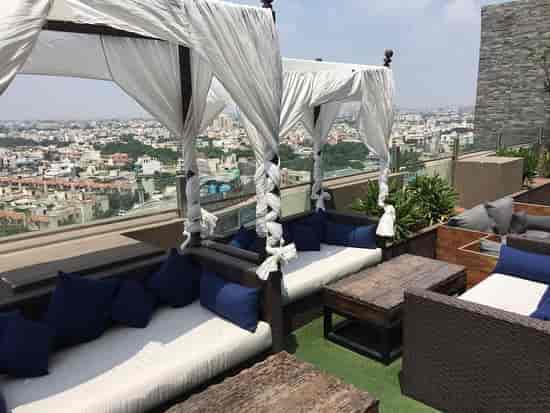 Hilton Gurugram Baani Square ...