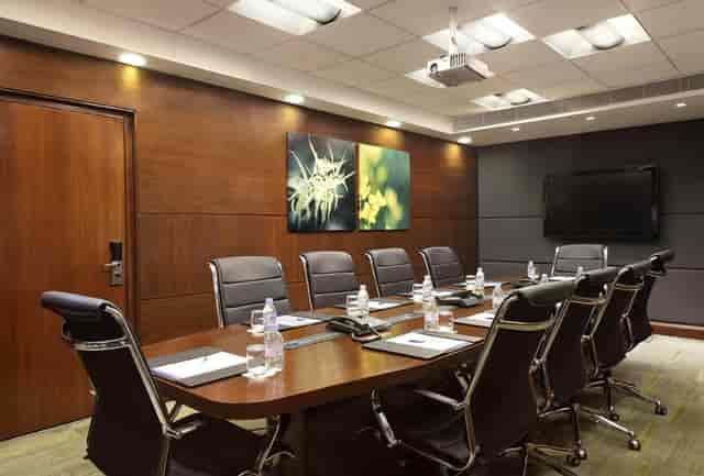 Modern conference room at Hilton Garden Inn New Delhi, ideal for corporate meetings.