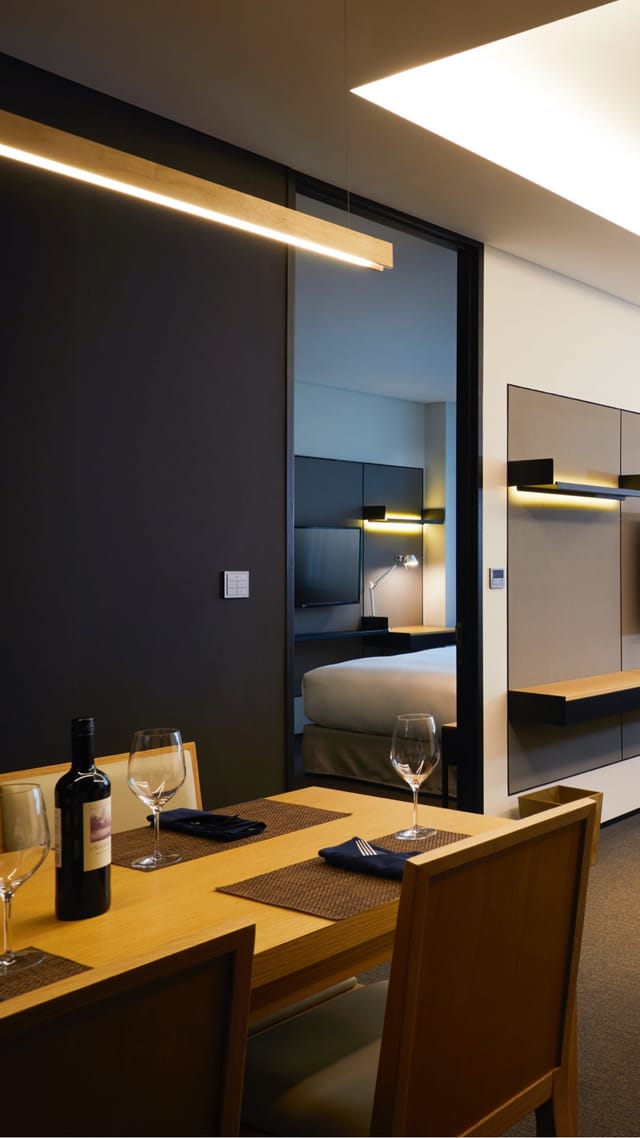 Modern hotel meeting room in Glad Hotel Mapo, ideal for retreats and networking.