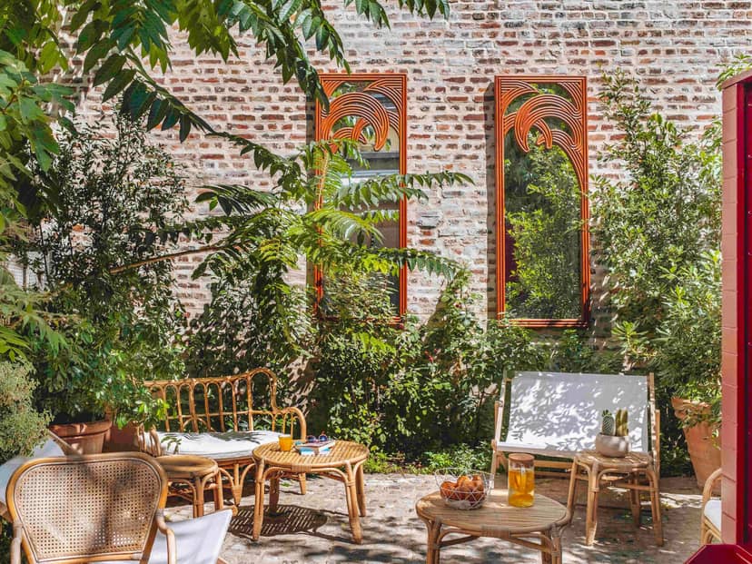 Charming outdoor space at ibis Styles Paris for networking events and gatherings.