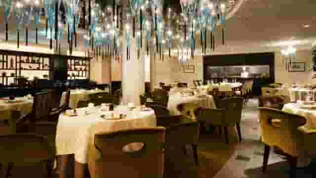 Small-Size Banquets