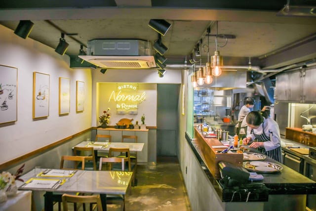 Modern Ryunique restaurant with warm lighting, ideal for intimate gatherings and events.
