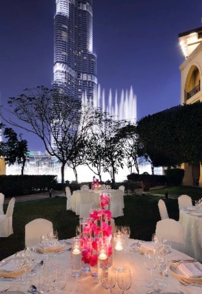 Elegant outdoor dining setup at Royale Ballroom, Palace Hotel for corporate events.