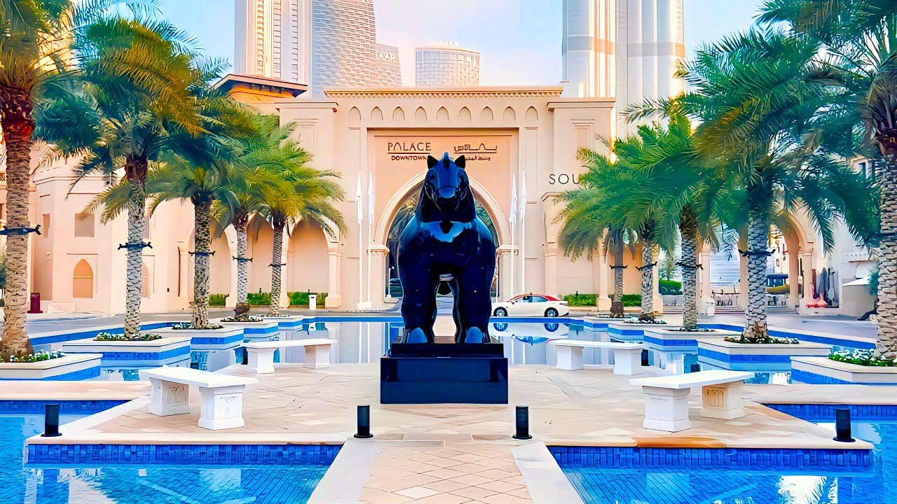 Viewing Deck at Palace Hotel Downtown with sculpture, ideal for corporate events and gatherings.