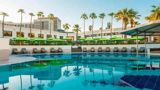 Dubai Hotel & Conference Centre ...