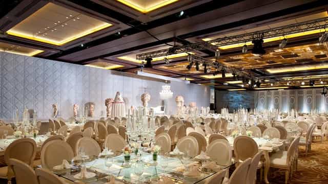 Elegant Al Baraha Ballroom banquet hall in Dubai, perfect for weddings and galas.