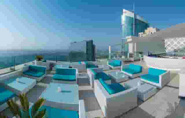 Sky bar
