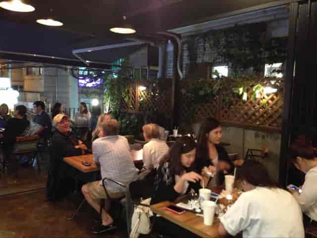 Casual dining at Gusto Taco, perfect for networking and team-building events.