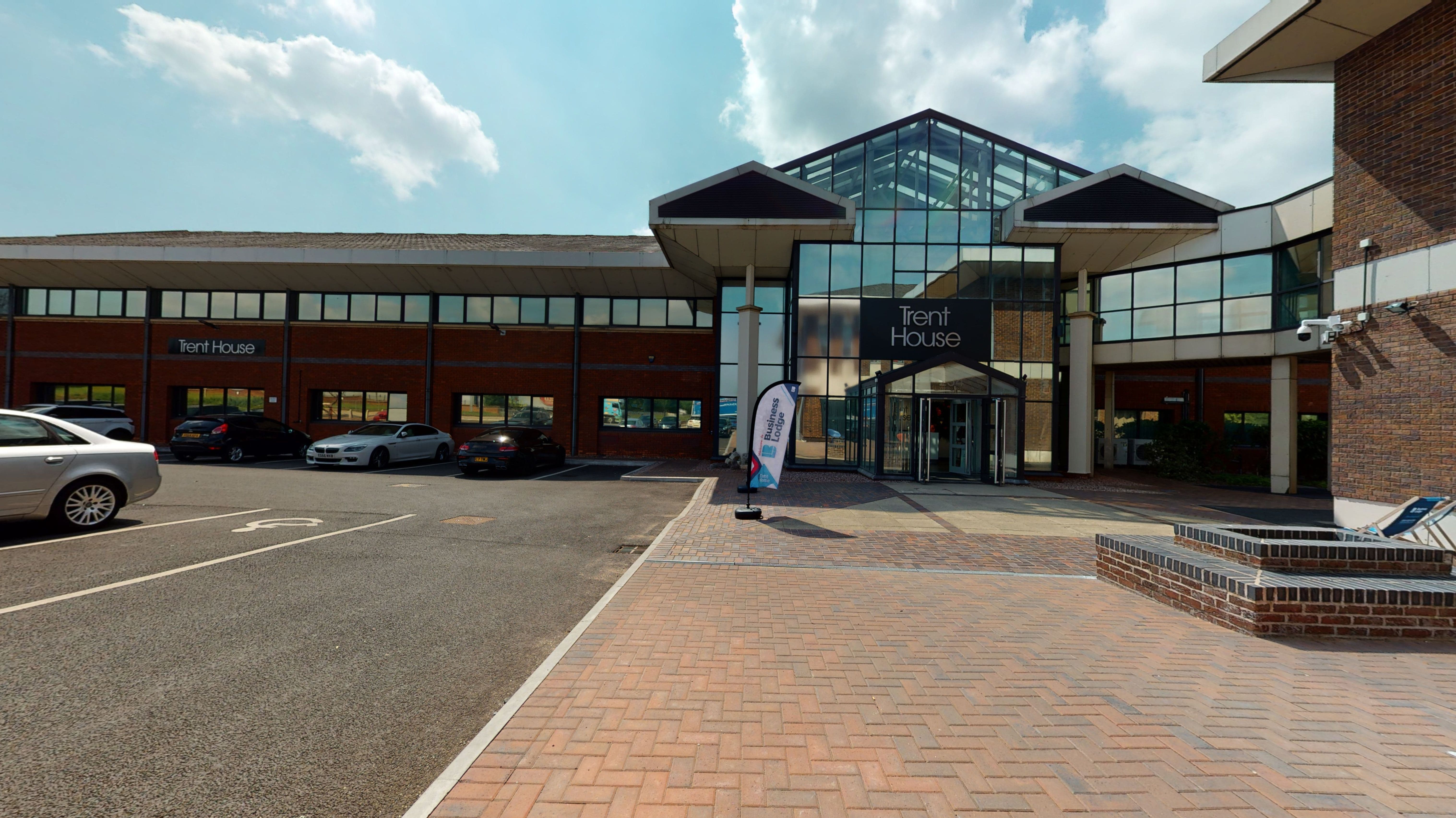 BusinessLodge Stoke - image 1