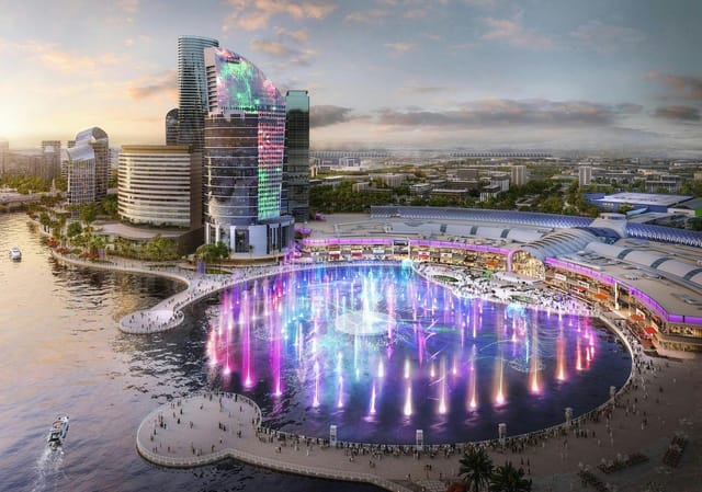 Vibrant waterfront venue at InterContinental Dubai for events and gatherings.