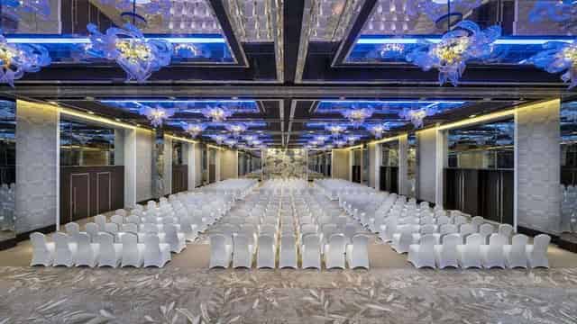 Dubai Creek Resort