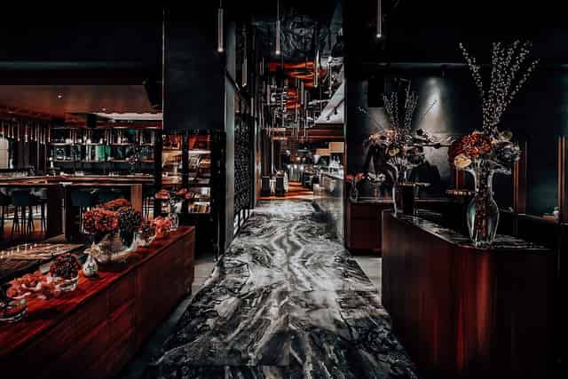 Lounge Bar