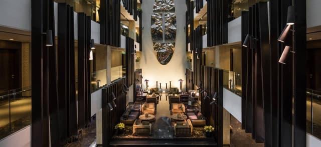 Multifunctional Meeting Room