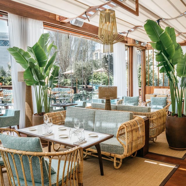 LA CANTINE DU FAUBOURG, Dubai - Trade ...