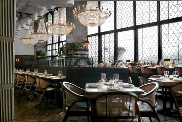 Land Brasserie