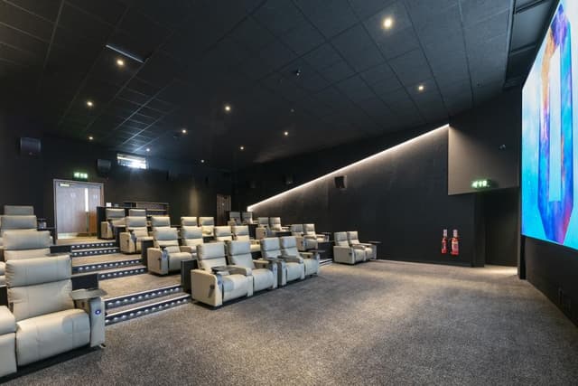 ODEON LUXE Swiss Cottage
