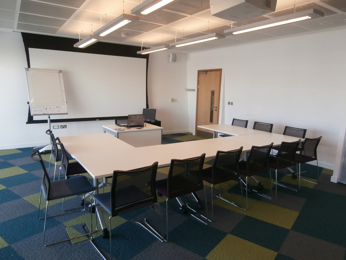 Canada Water Library Southwark - Meeting Room 2 image 1