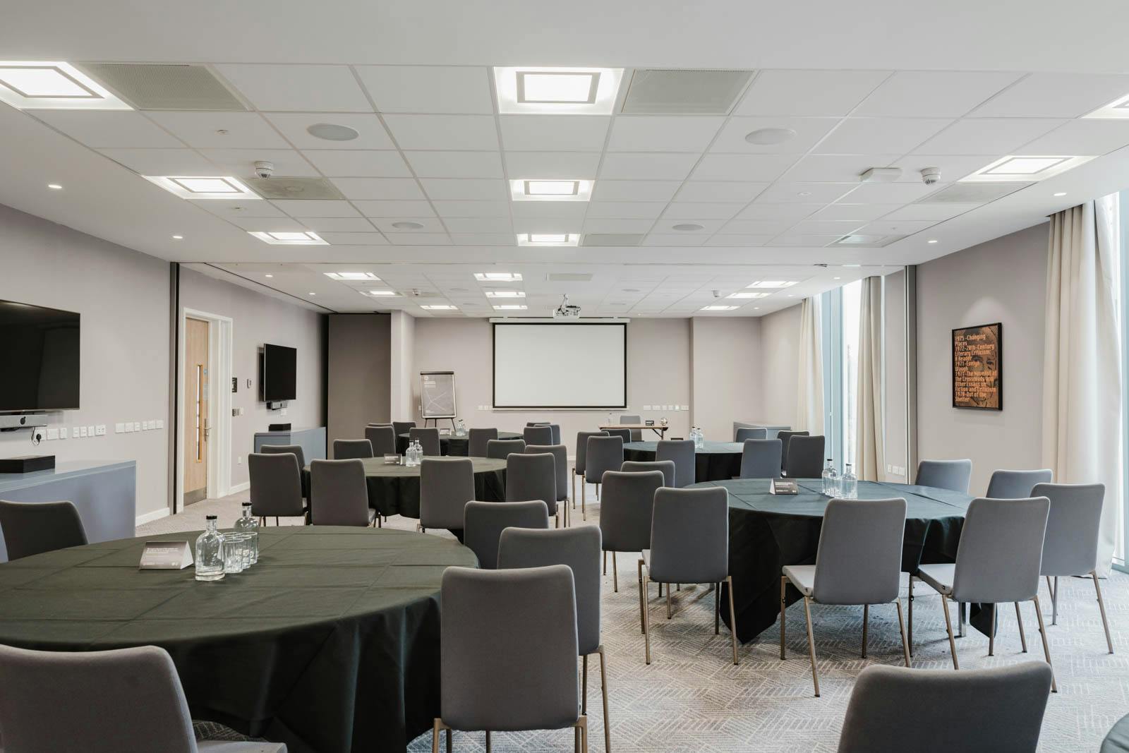 Edgbaston Park Hotel & Conference Centre - The Writers' Suite image 1