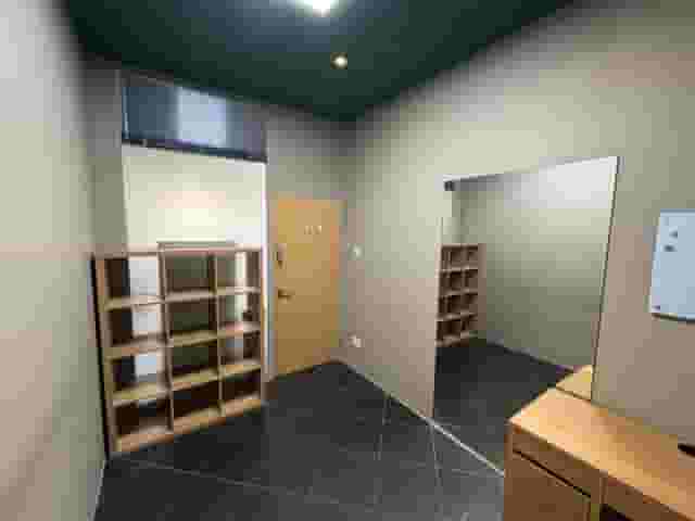 Personal Office Space/Treatment Room