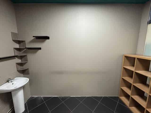 Personal Office Space/Treatment Room