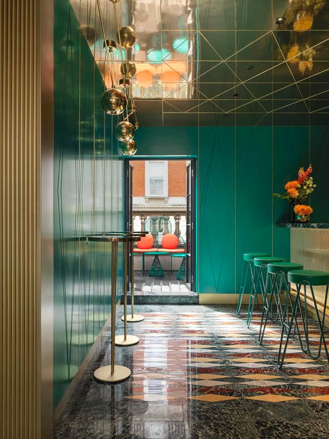 Stylish cocktail bar in VyTA Covent Garden, perfect for networking and upscale events.