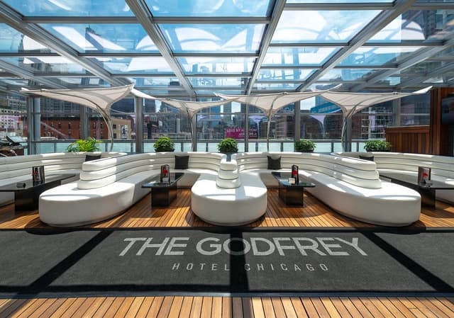 Rooftop Lounge