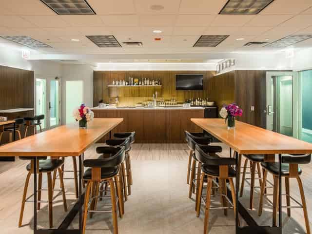 Kinzie Hotel