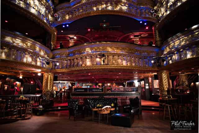 Banquet hall