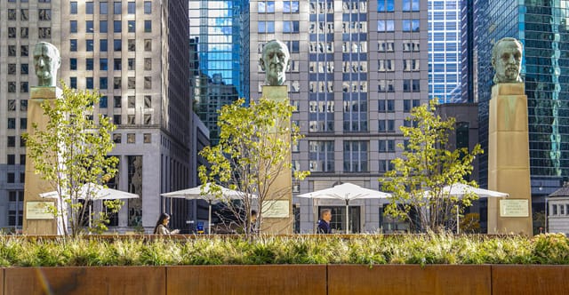 River Park in The Mart: vibrant urban venue with sculptures, ideal for outdoor events.