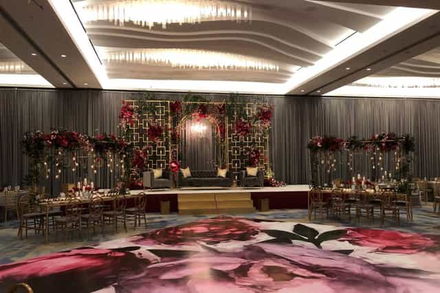 Live Oak Ballroom at InterContinental Houston, elegant floral backdrop for weddings and events.