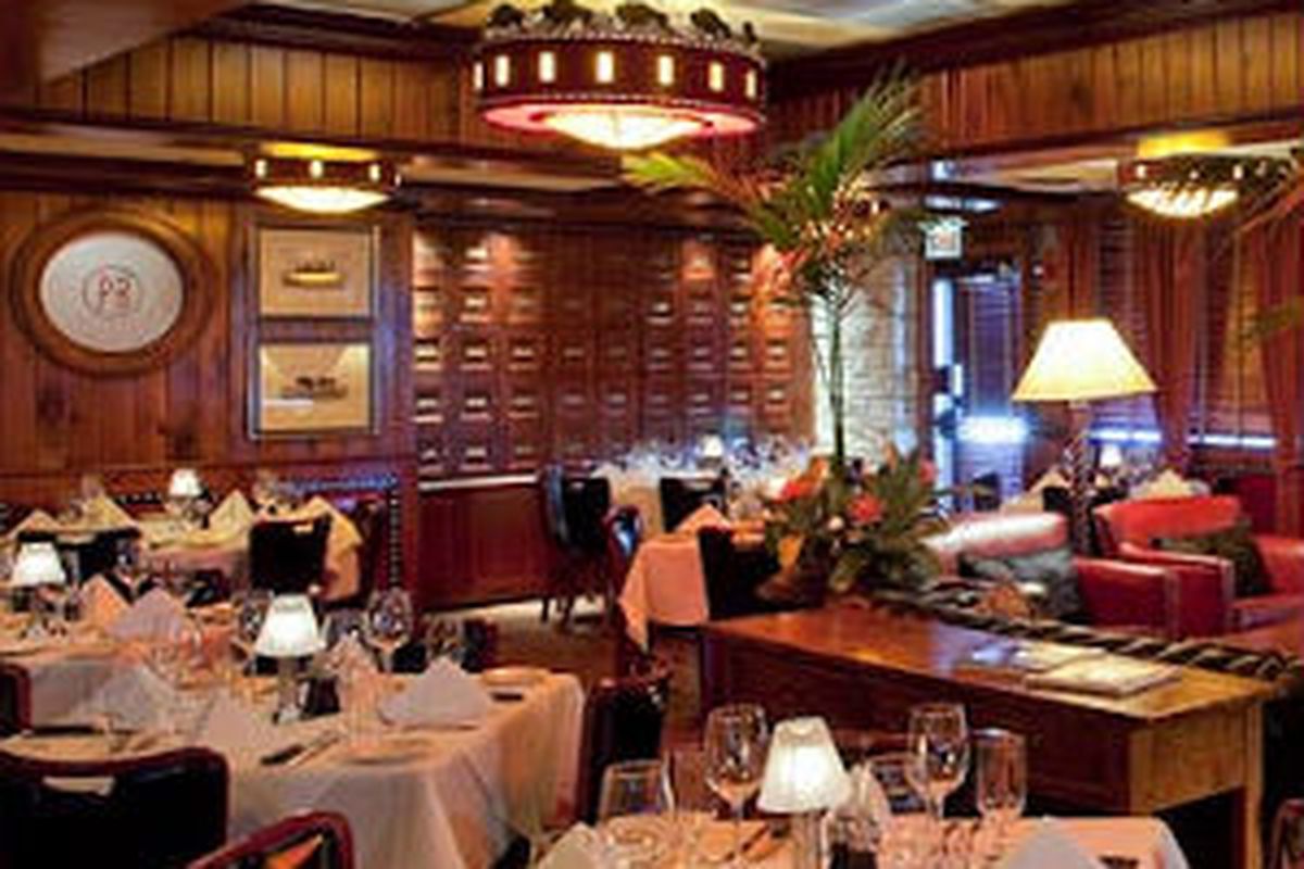 Elegant Fireplace Lounge at Pappas Bros. Steakhouse for intimate dinners and corporate events.