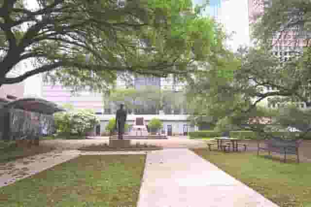 Connally Plaza